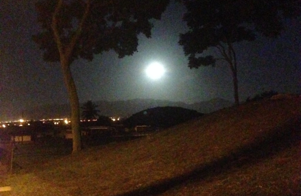 2016 Full Moon over Pearl City, Hawaii